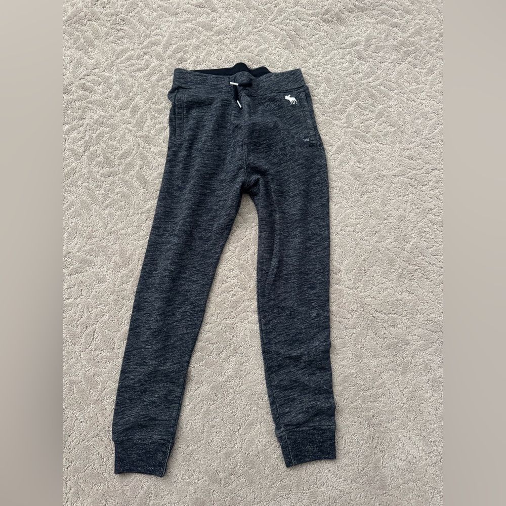 Abercrombie Kids Black Joggers (NEW WITH TAGS)